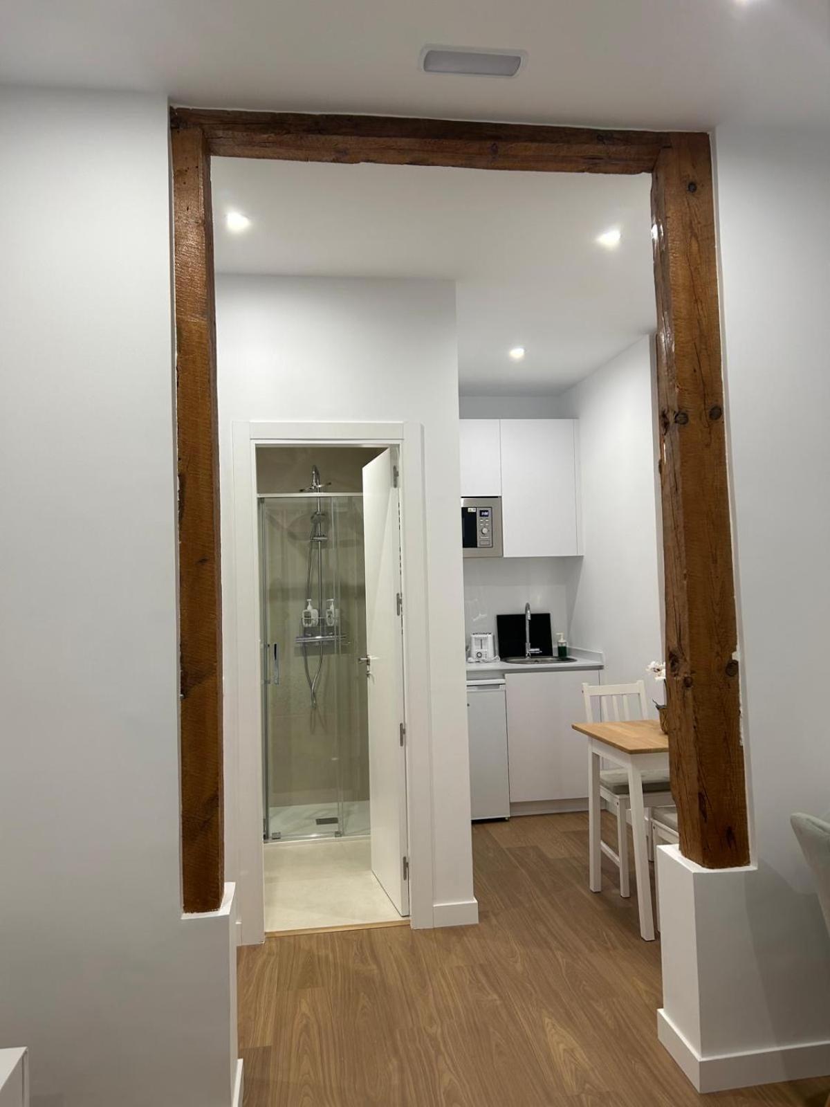 Apartamentos Gravina Madrid Luaran gambar